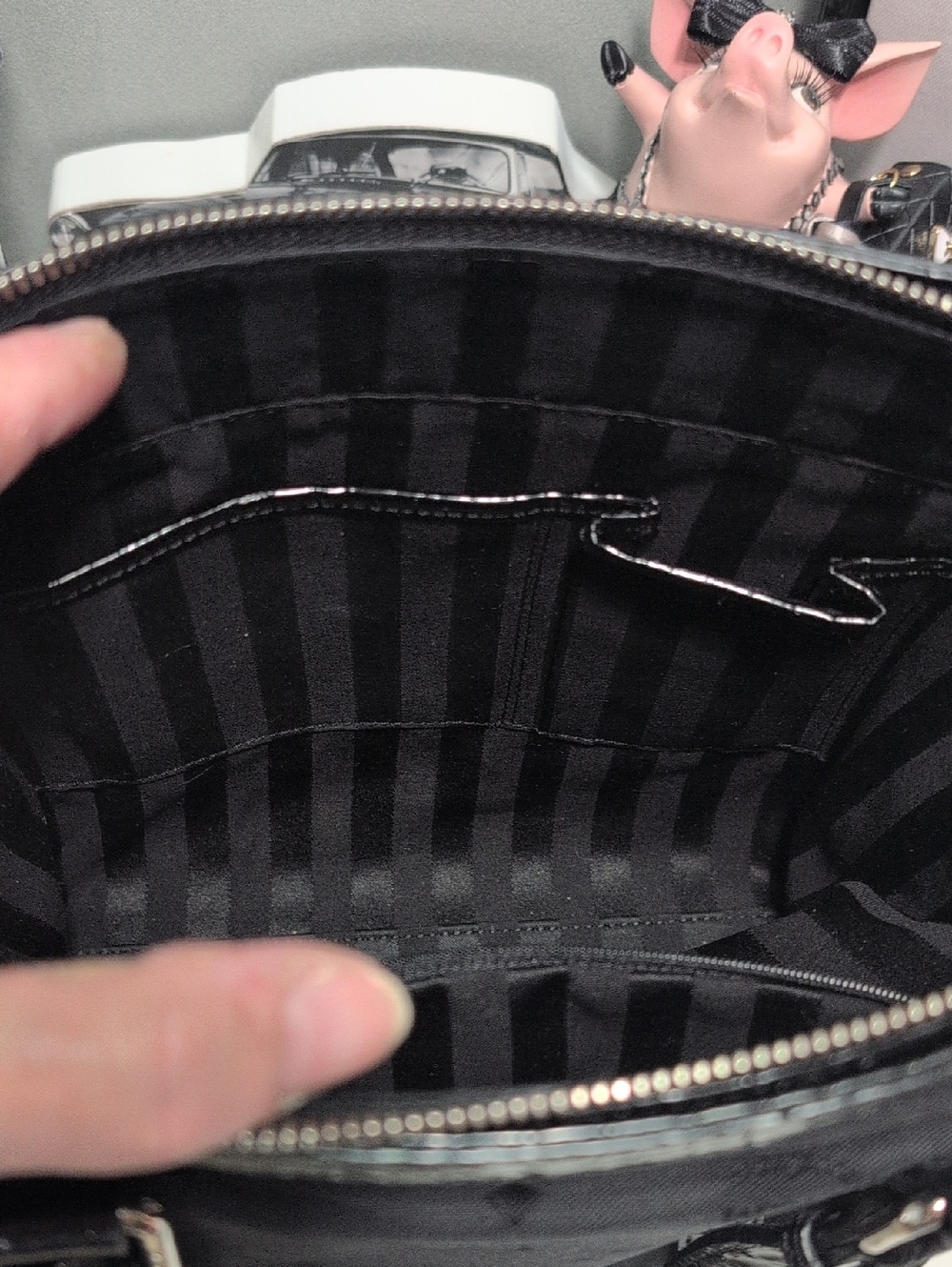 MCM Black Nylon Signature Monogram & Patent Leather Croc Embossed Trim Tote NEW - Picture 15 of 17